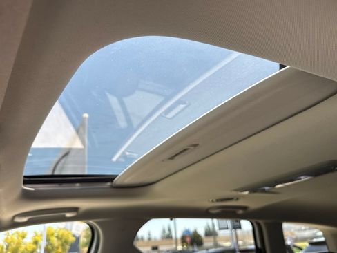Used 2021 Kia Telluride EX w/ EX Premium Package FWD image 26