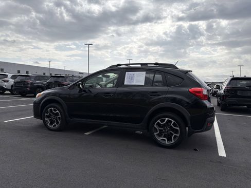 Used 2017 Subaru Crosstrek 2.0i Premium w/ Popular Package #2 image 5