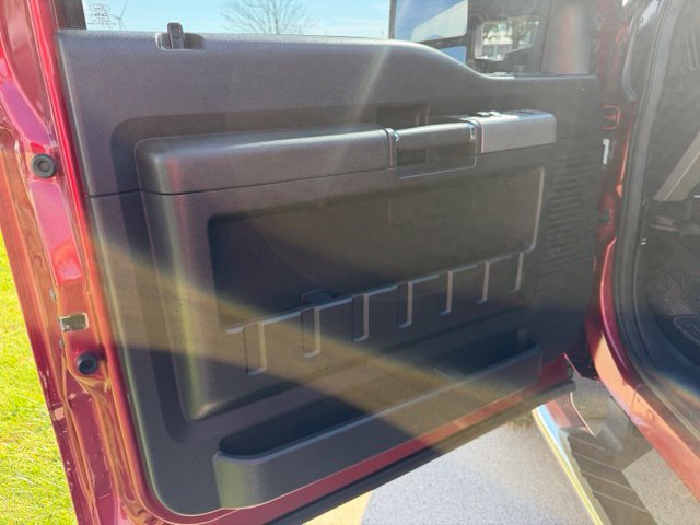 Used 2016 Ford F350 4x4 Crew Cab Super Duty image 18