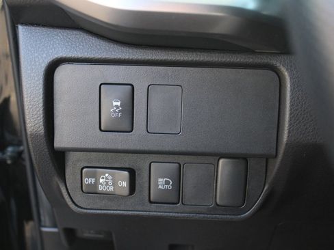 Used 2023 Toyota Tacoma SR5 image 38