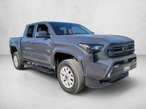 Used 2024 Toyota Tacoma SR5 image 3