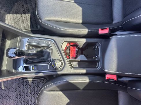 Used 2023 Volkswagen Tiguan SE R-Line AWD/4WD image 35
