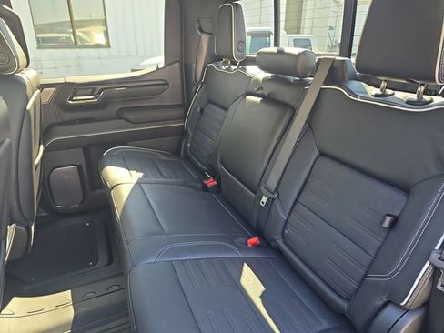 Used 2025 GMC Sierra 1500 AT4X AWD/4WD image 15
