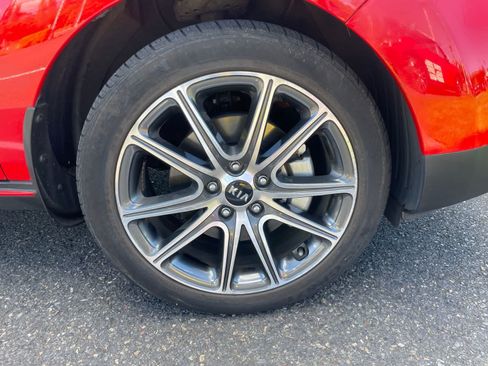 Used 2019 Kia Soul ! w/ Technology Package FWD image 4
