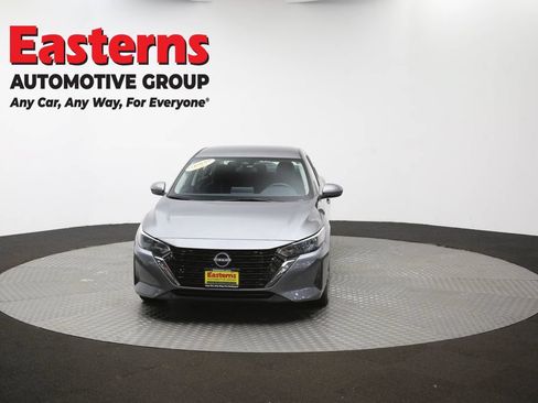 Used 2024 Nissan Sentra SV FWD image 55