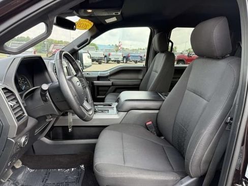 Used 2020 Ford F150 XLT w/ Equipment Group 302A Luxury AWD/4WD image 11