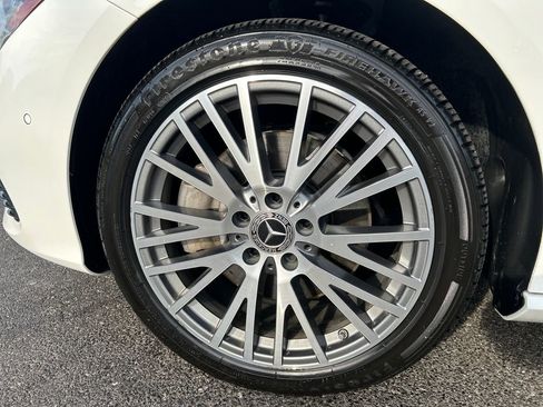 Used 2025 Mercedes-Benz CLA 250 image 42