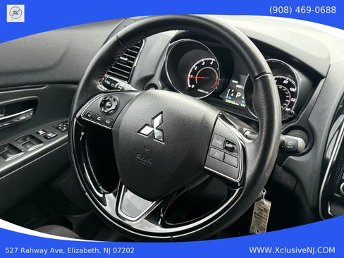 Used 2022 Mitsubishi Outlander Sport ES image 11