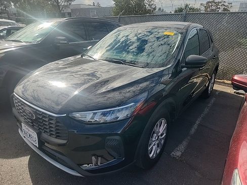Used 2023 Ford Escape Active FWD image 4