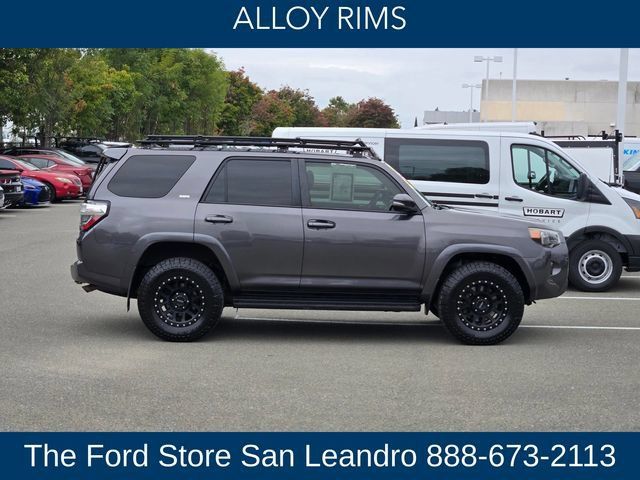 Used 2016 Toyota 4Runner SR5 Premium AWD/4WD image 8