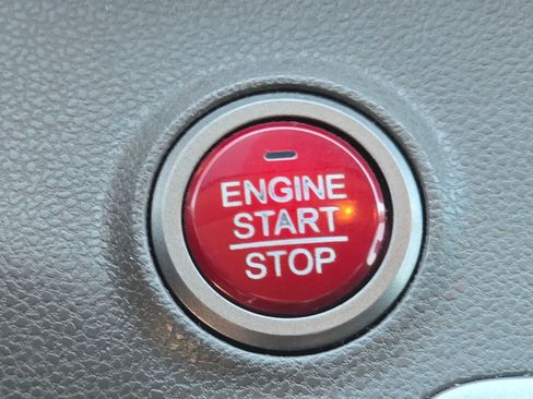 Used 2016 Honda Odyssey EX image 3