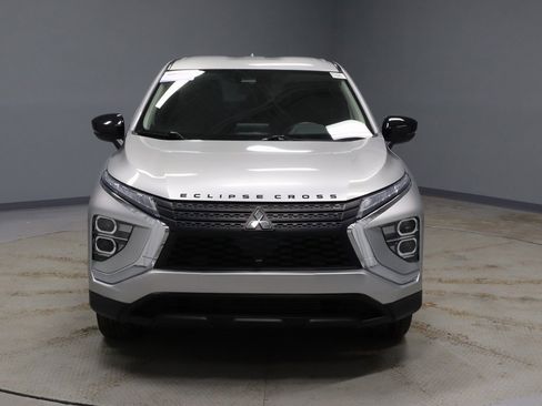 Used 2023 Mitsubishi Eclipse Cross LE image 7