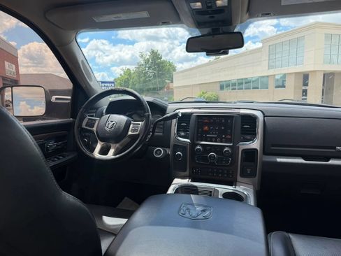 Used 2016 RAM 2500 Laramie w/ Sport Appearance Group AWD/4WD image 19