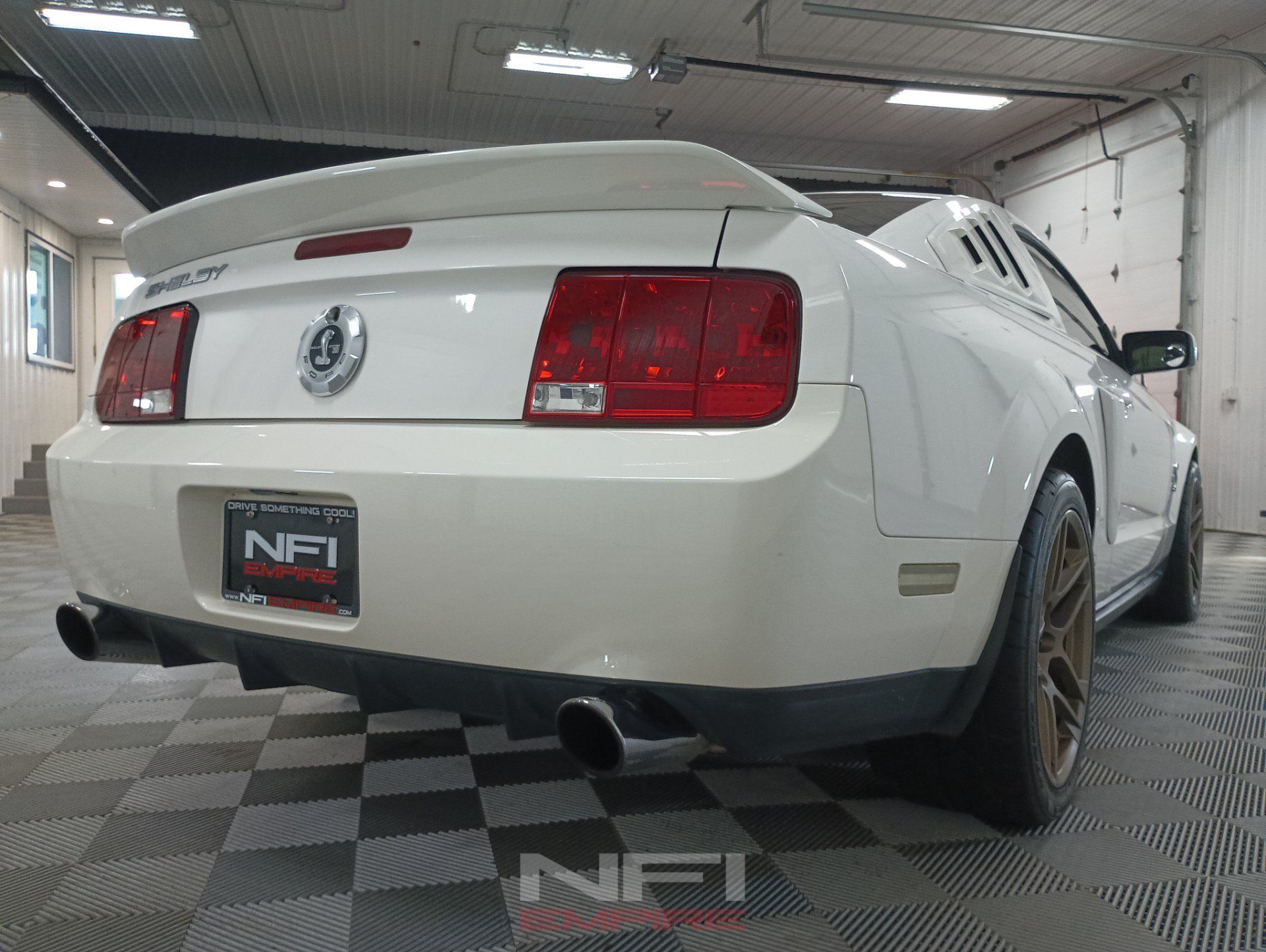Used 2007 Ford Mustang Shelby GT500 RWD image 23