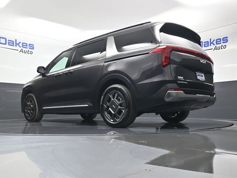 Certified 2025 Kia Carnival SX image 44