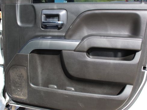 Used 2018 Chevrolet Silverado 2500 LT w/ LT Fleet Convenience Package image 19