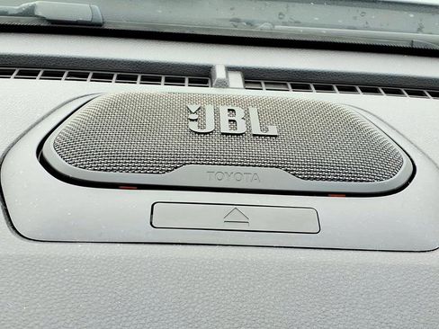 Certified 2024 Toyota Tacoma SR5 w/ SR5 Upgrade Package image 21