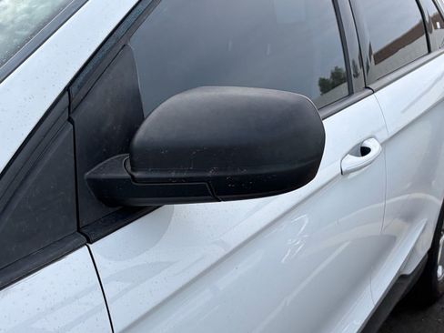 Used 2015 Ford Edge SE FWD image 7