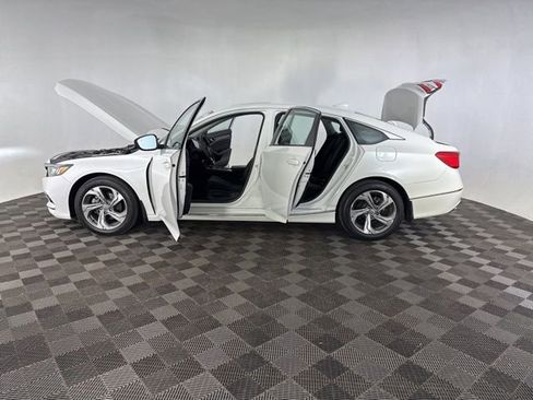 Certified 2018 Honda Accord EX image 12