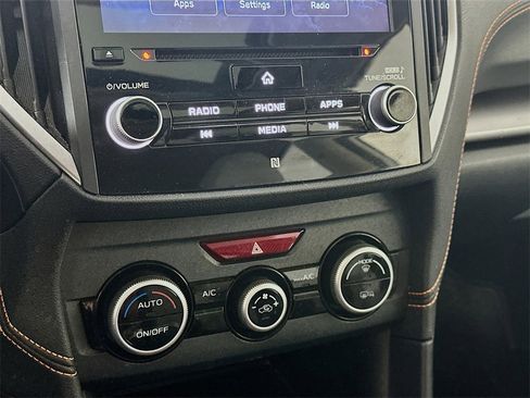 Used 2019 Subaru Crosstrek 2.0i Limited w/ Popular Package #4 image 18
