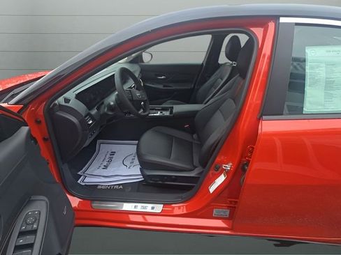 New 2026 Nissan Sentra SR w/ SR Premium Package FWD image 13