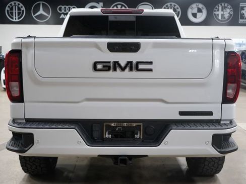 Used 2022 GMC Sierra 1500 Elevation w/ Elevation Premium Package AWD/4WD image 4