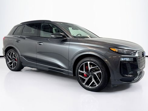 New 2027 Audi SQ6 e-tron Premium Plus image 3