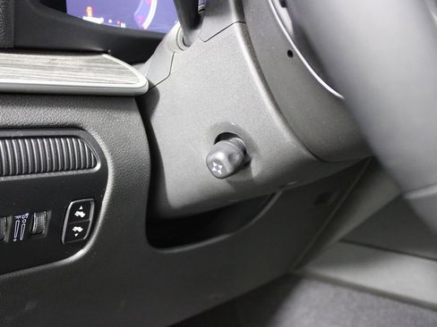 Used 2022 Jeep Wagoneer Series II image 17