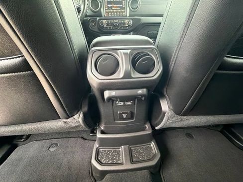 Used 2023 Jeep Wrangler Unlimited Sahara w/ Cold Weather Group AWD/4WD image 14