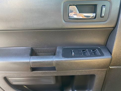 Used 2016 Ford Flex SE FWD image 31