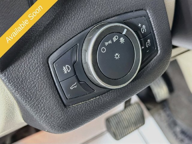 Used 2019 Ford Escape SEL AWD/4WD image 10