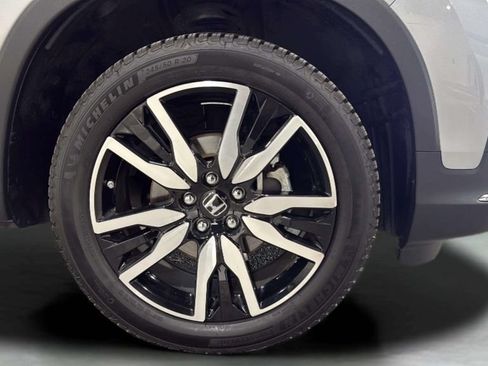 Used 2022 Honda Pilot Touring image 45
