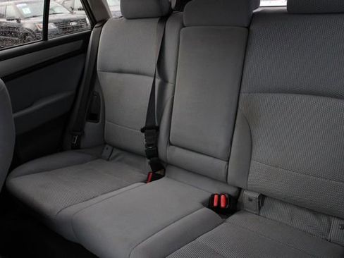 Used 2018 Subaru Outback 2.5i Premium image 20