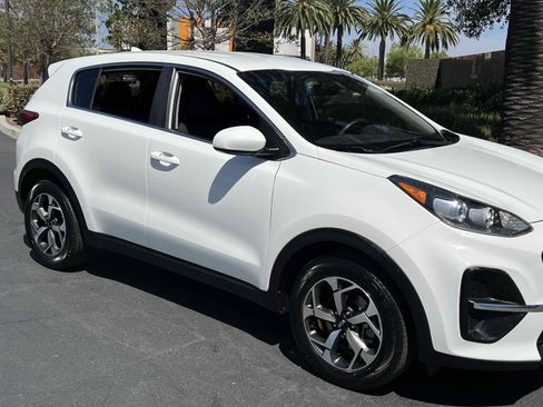 Used 2020 Kia Sportage LX FWD image 41
