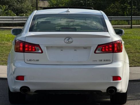 Used 2009 Lexus IS 250 AWD image 8