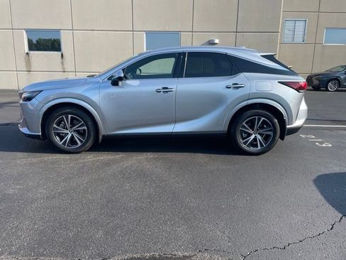 Used 2023 Lexus RX 350 Premium w/ Cold Area Package AWD/4WD image 3