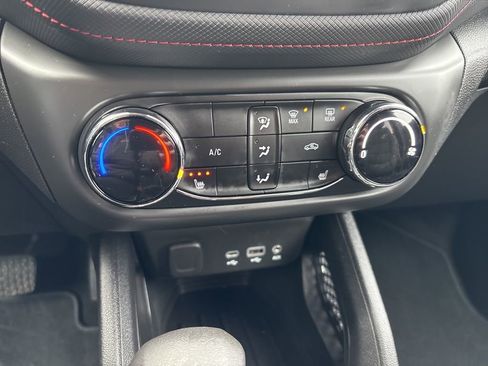 Certified 2023 Chevrolet TrailBlazer RS image 29