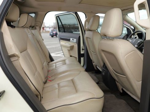 Used 2008 Lincoln MKX AWD image 28