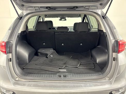 Used 2020 Kia Sportage LX image 30