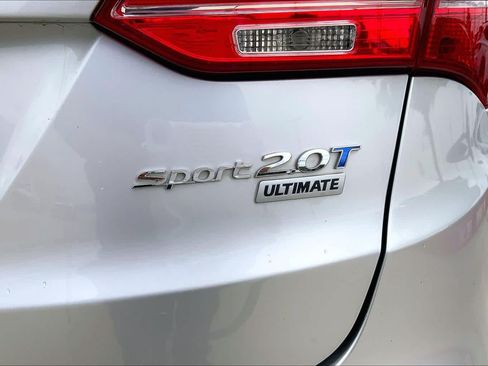 Used 2016 Hyundai Santa Fe Sport 2.0T w/ Option Group 05 FWD image 10