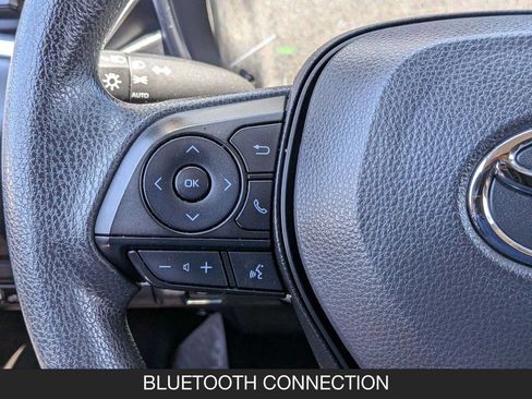 Used 2024 Toyota Corolla LE FWD image 17