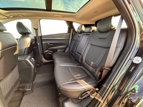 Used 2022 Hyundai Tucson Limited image 45