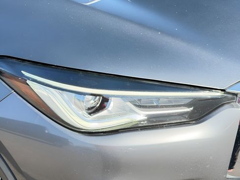Used 2023 INFINITI QX50 Luxe FWD image 9