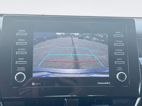 Used 2024 Toyota Camry SE image 17