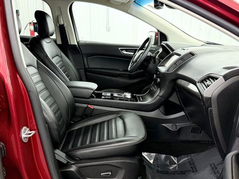 Used 2019 Ford Edge SEL w/ Equipment Group 201A image 24