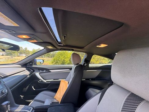 Used 2018 Honda Civic EX-T image 17