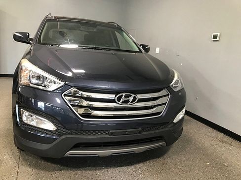 Used 2015 Hyundai Santa Fe Sport w/ Option Group 04 FWD image 8