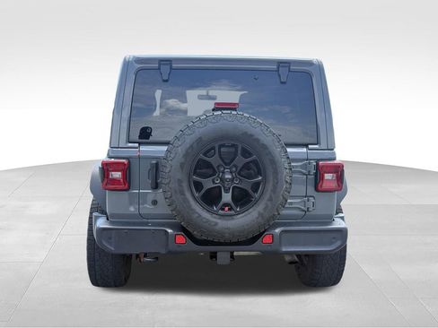 Used 2019 Jeep Wrangler Unlimited Sahara w/ Quick Order Package 24M Moab AWD/4WD image 24