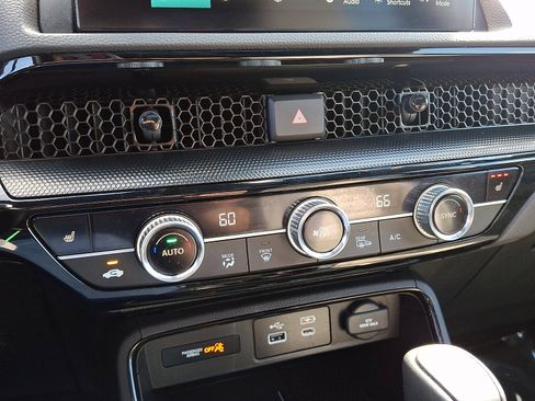 Used 2023 Honda CR-V Sport Touring image 16