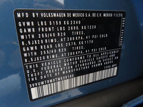 New 2026 Volkswagen Tiguan SEL R-Line image 30